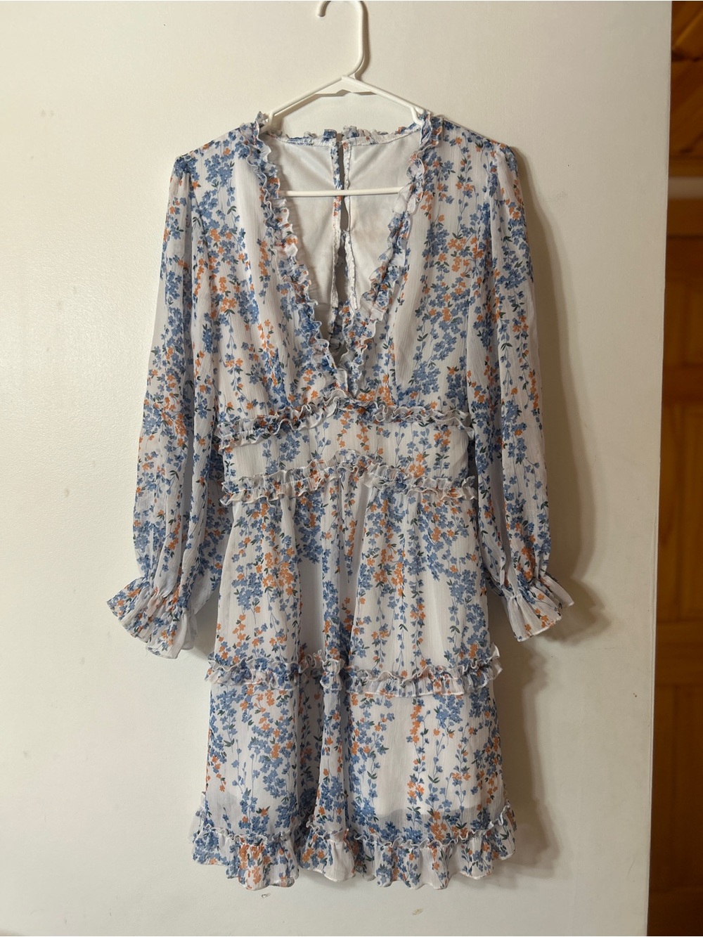 White Floral Ruffle Tiered Mini Dress Long Sleeve